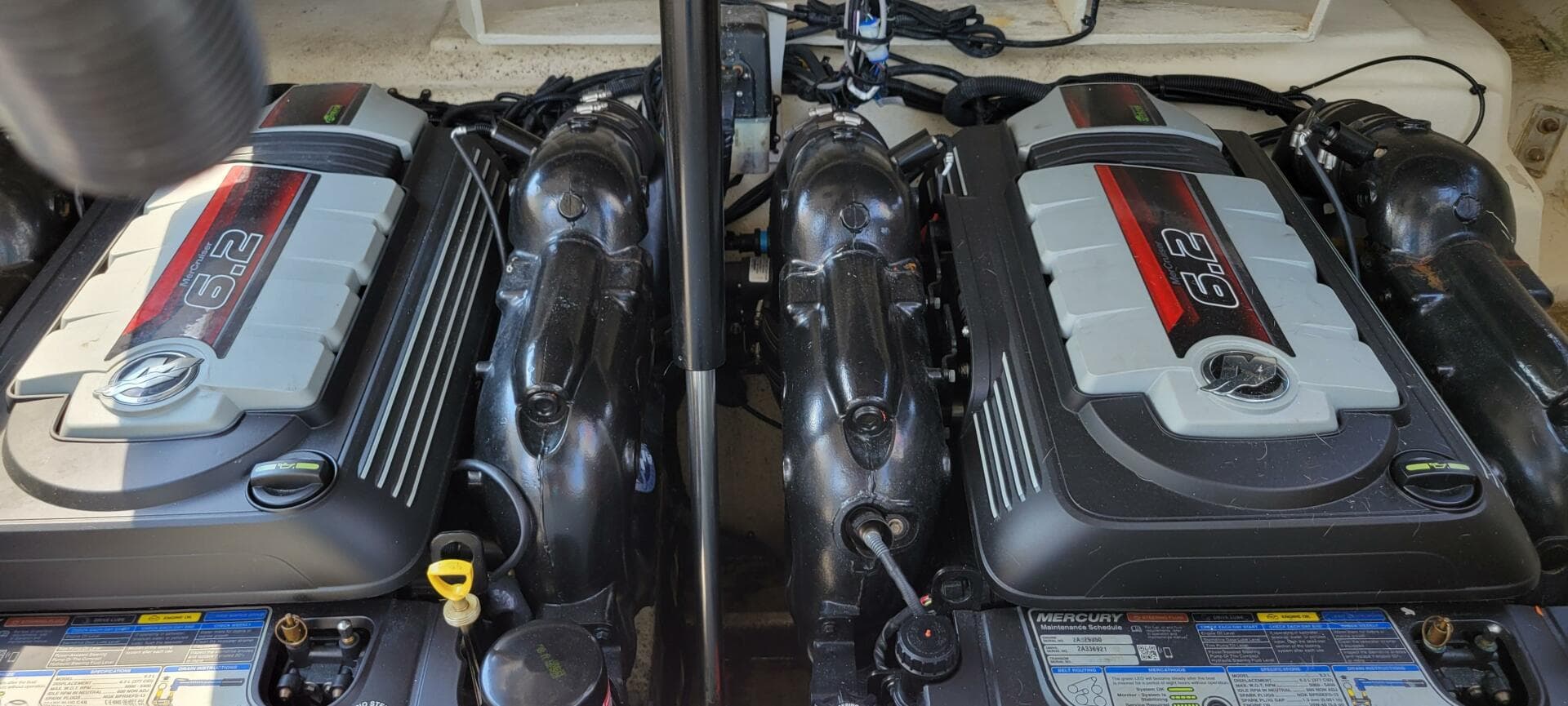 2017 Sea Ray 310 SLX