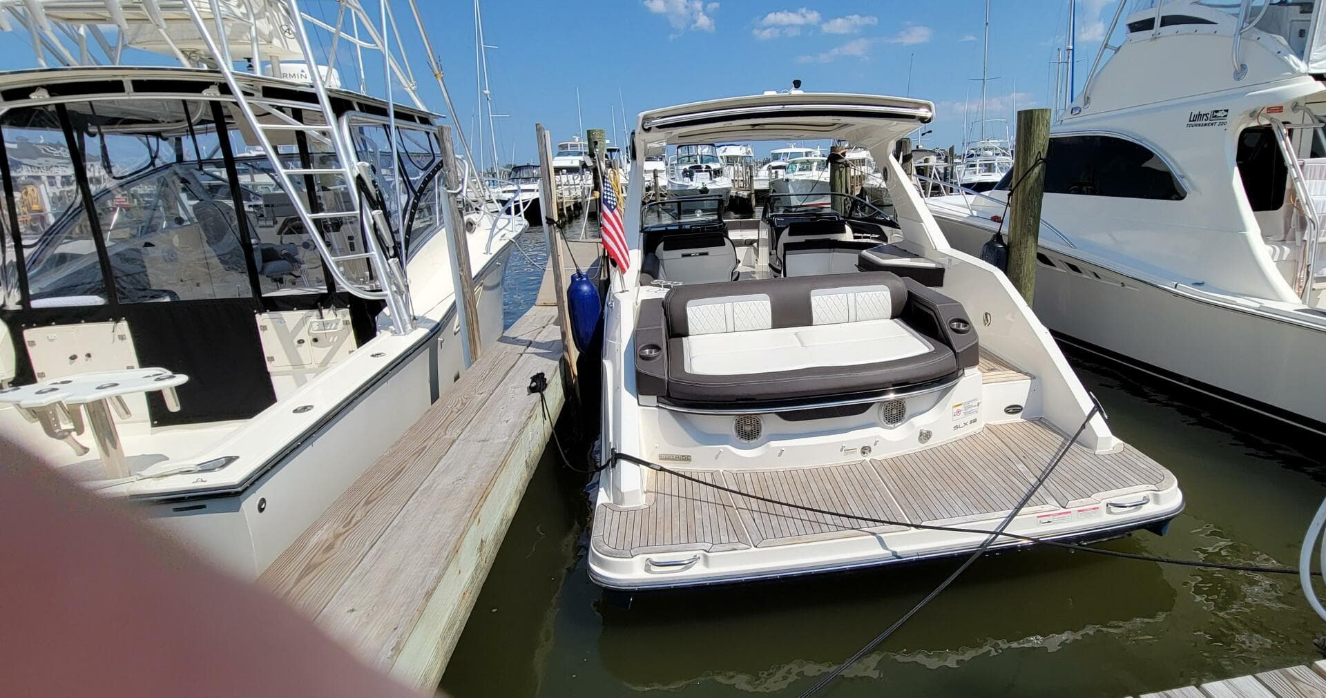 2017 Sea Ray 310 SLX