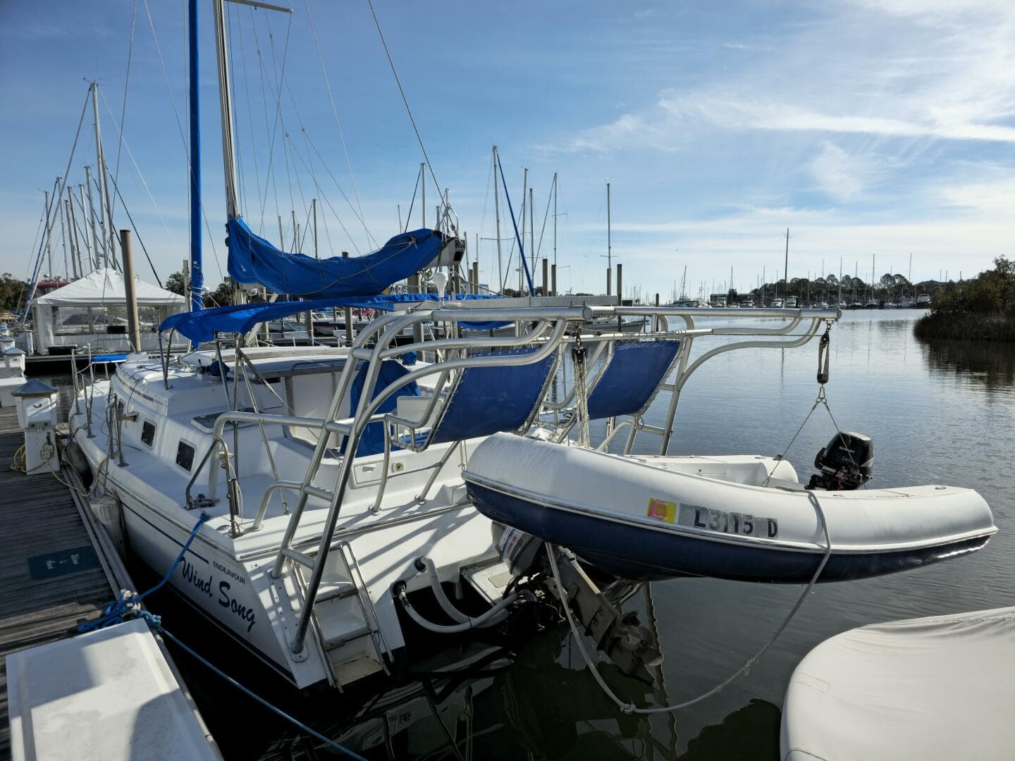 1992 Endeavour Catamaran 30