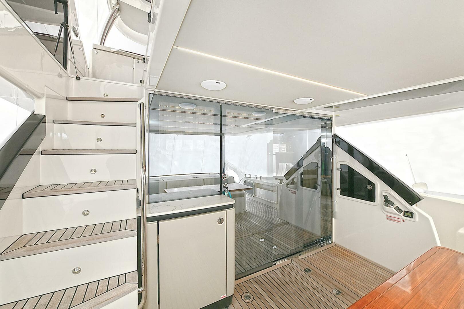 2022 Absolute 62 Fly