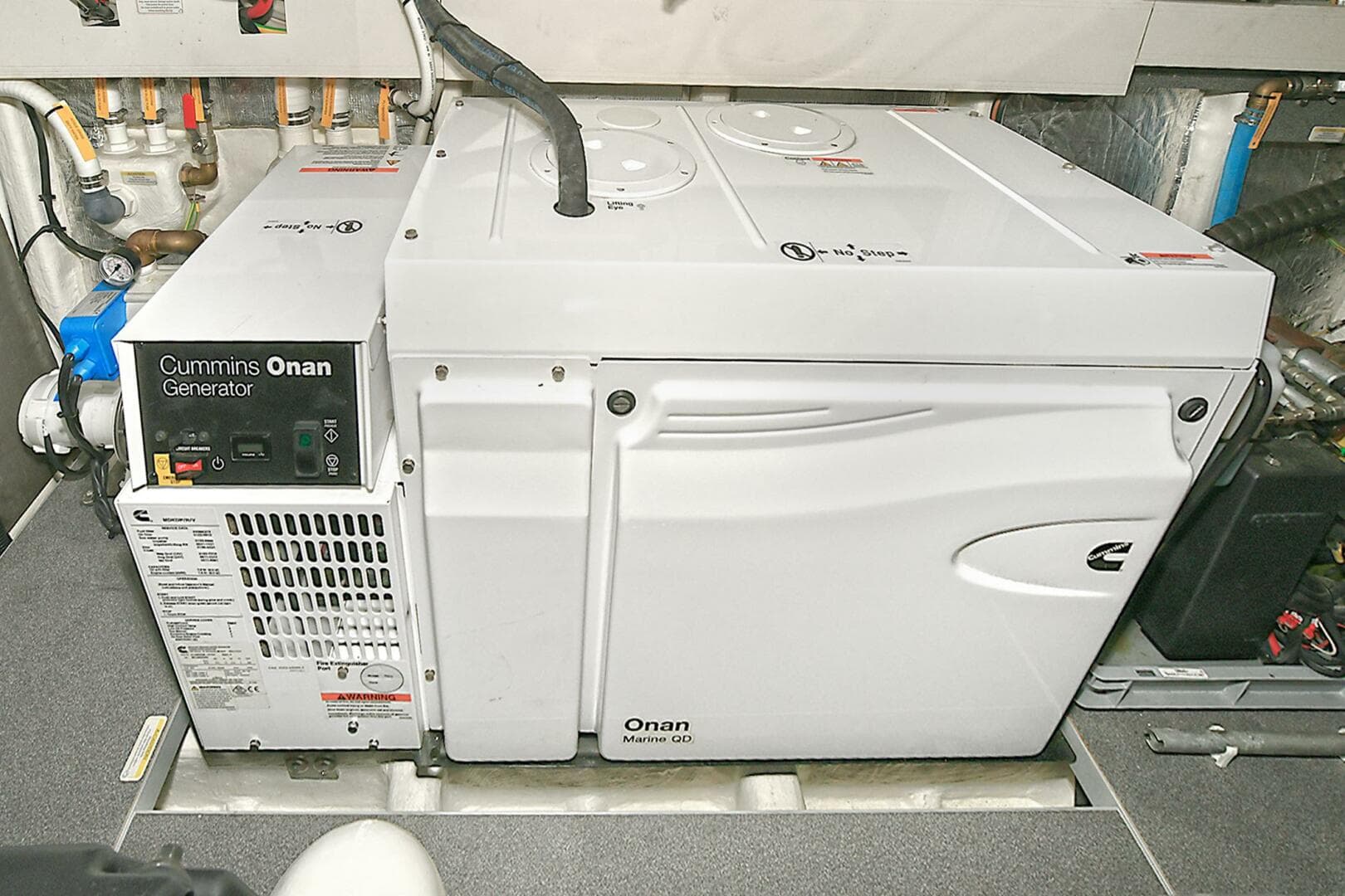 2022 Absolute 62 Fly