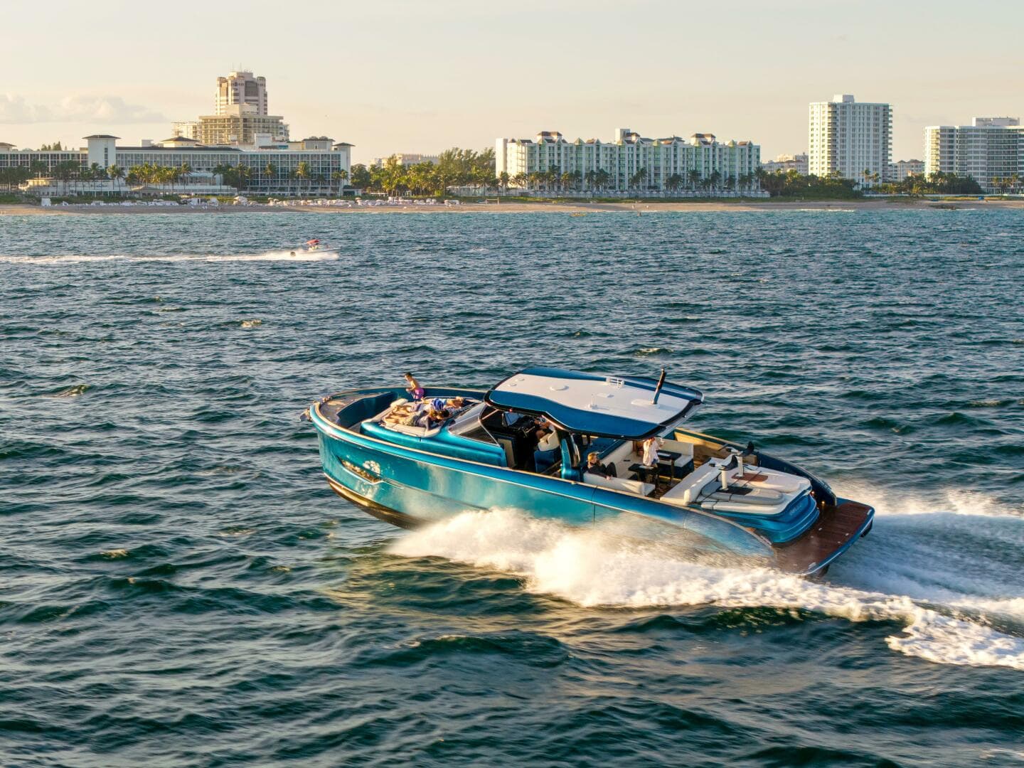 2024 Solaris 52 open