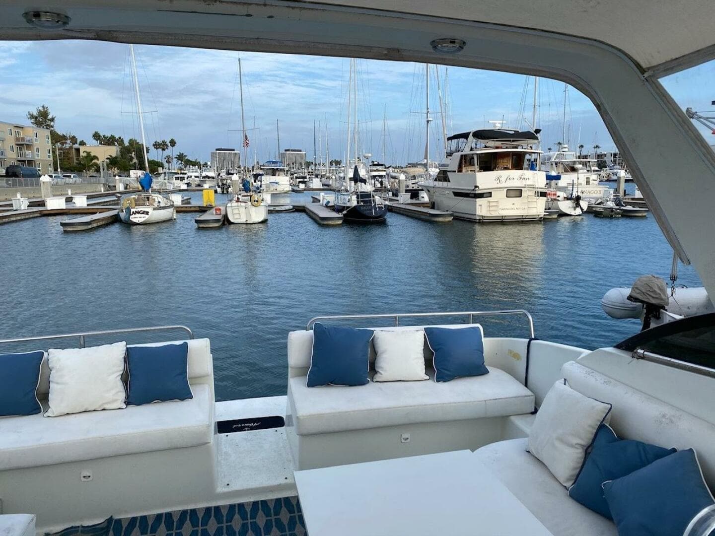 1993 Silverton 38 Express