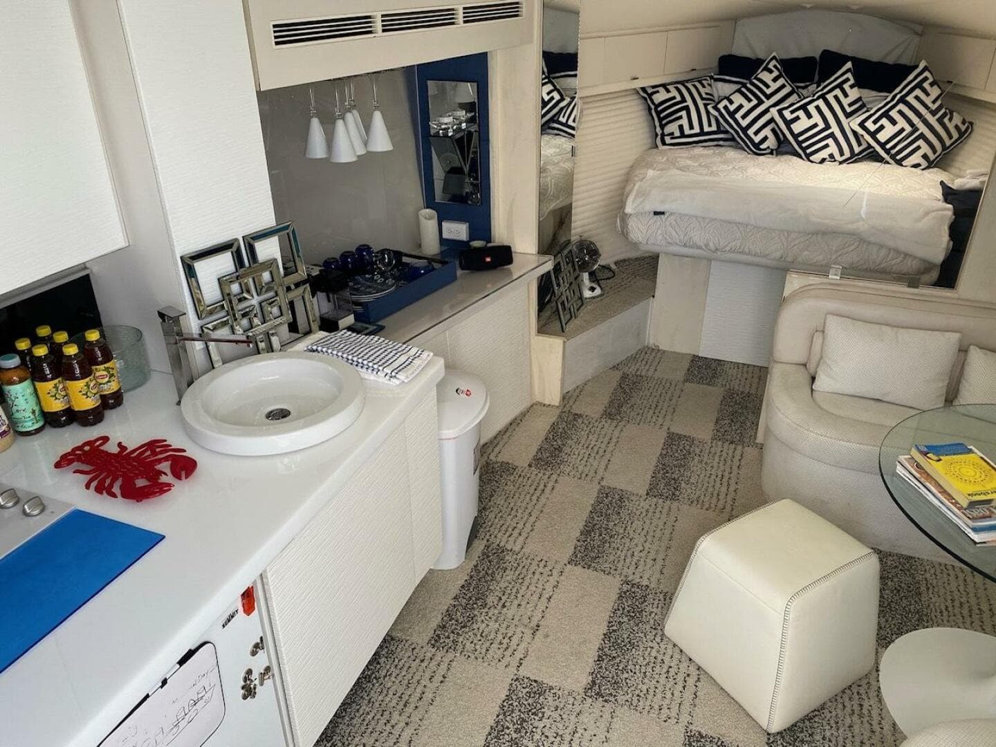 1993 Silverton 38 Express