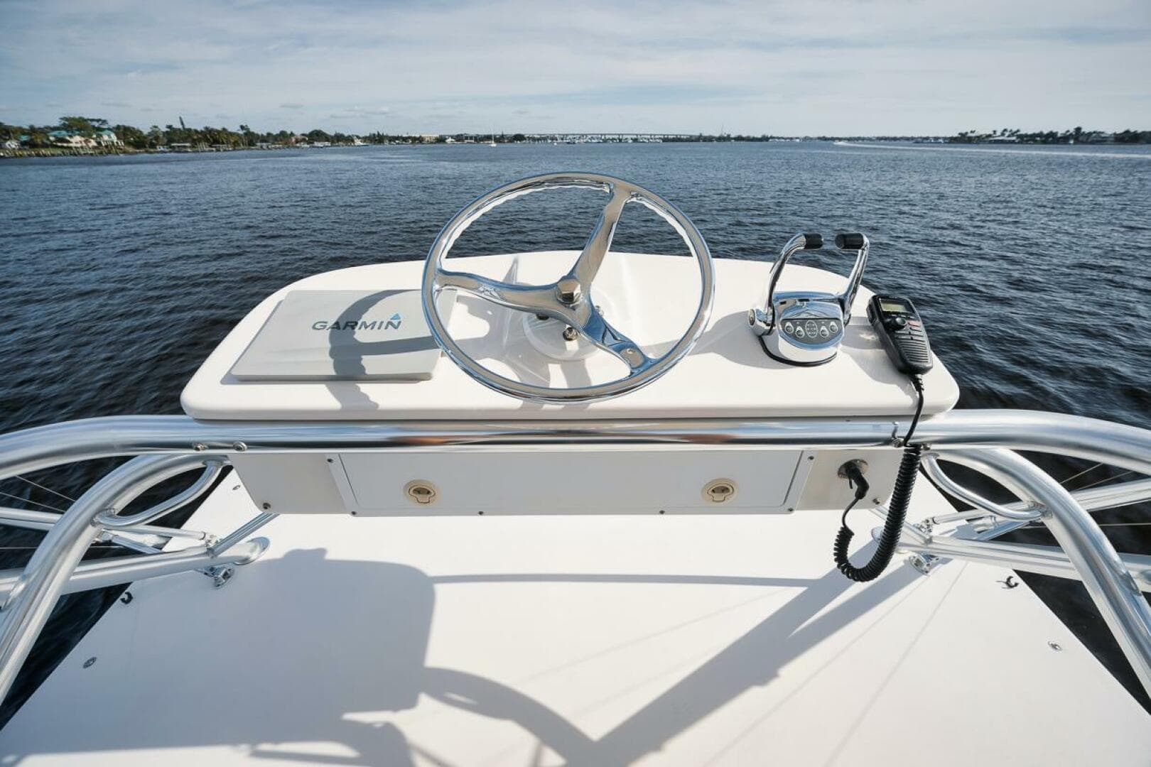 Knowles Express Big Mama - Helm