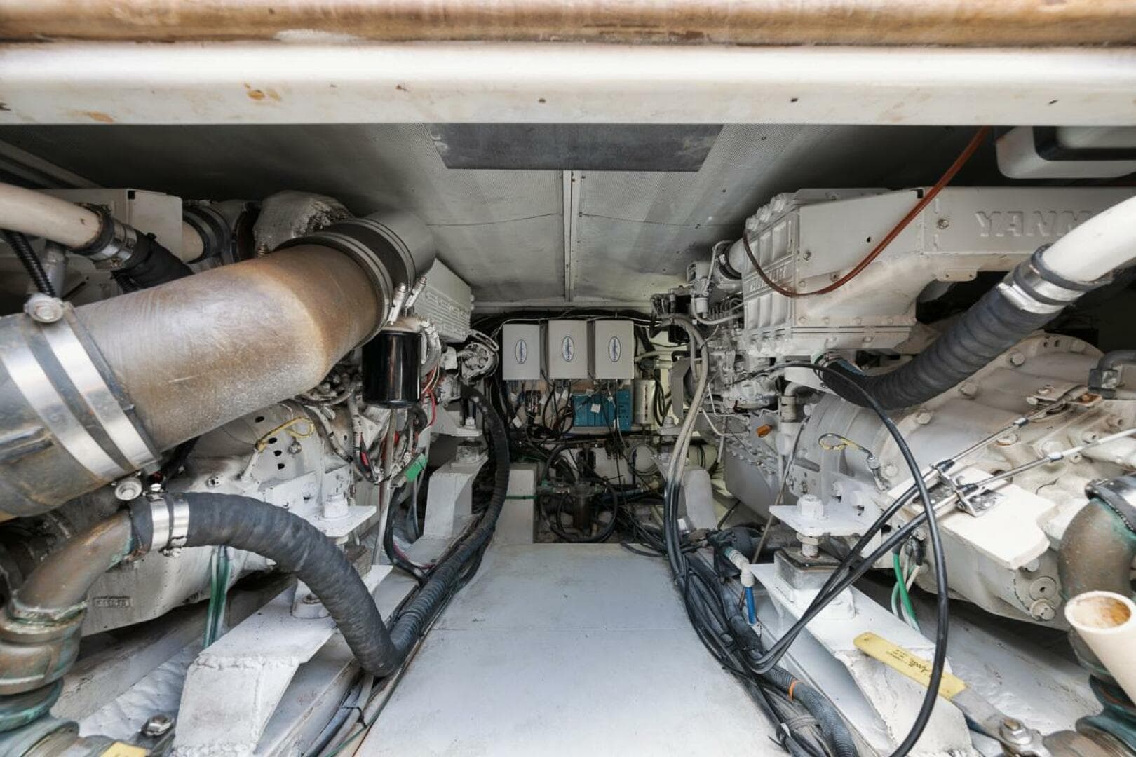 Knowles Express Big Mama - Engine Room