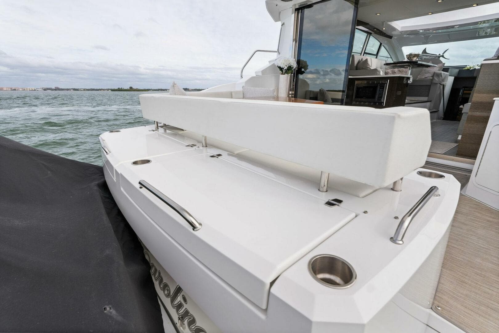 2020 46 Cruisers Cantius - Sweet Caroline - Cockpit Grill