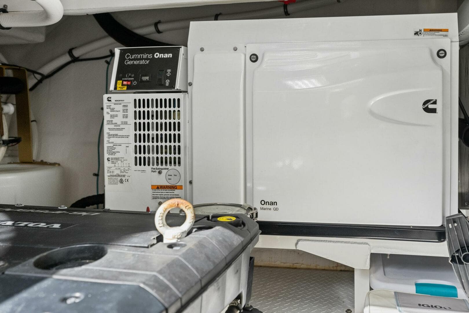 2020 46 Cruisers Cantius - Sweet Caroline - Engine Room