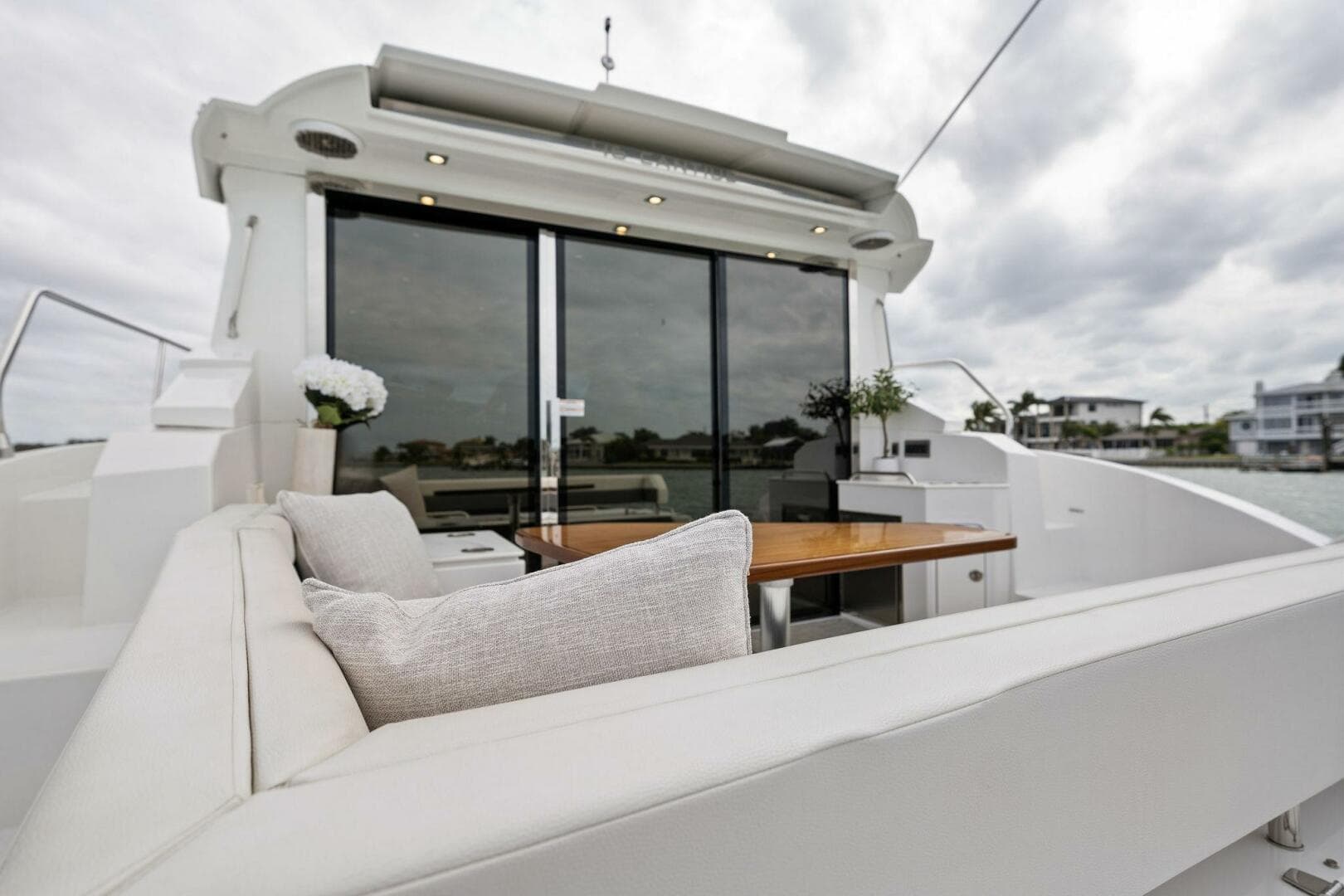 2020 46 Cruisers Cantius - Sweet Caroline - Cockpit 