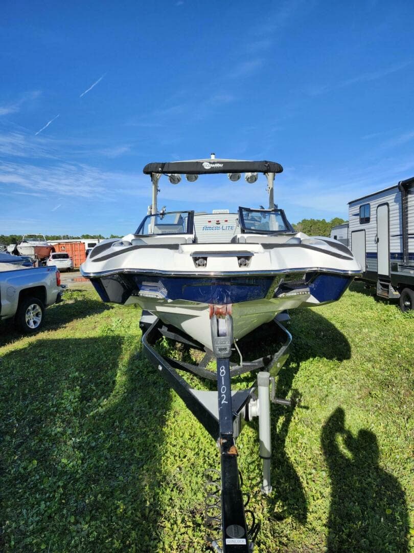 2018 Malibu Wakesetter 24 MXZ