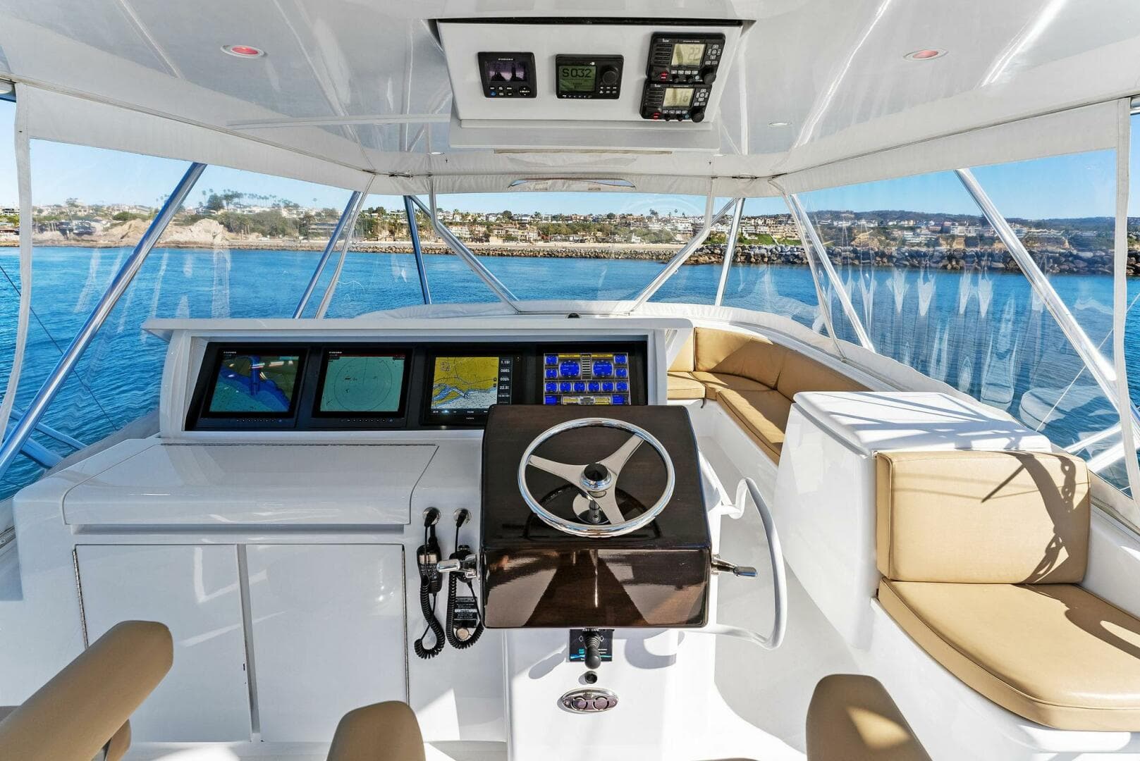 2007 Hatteras 64C - CHUPACBRA