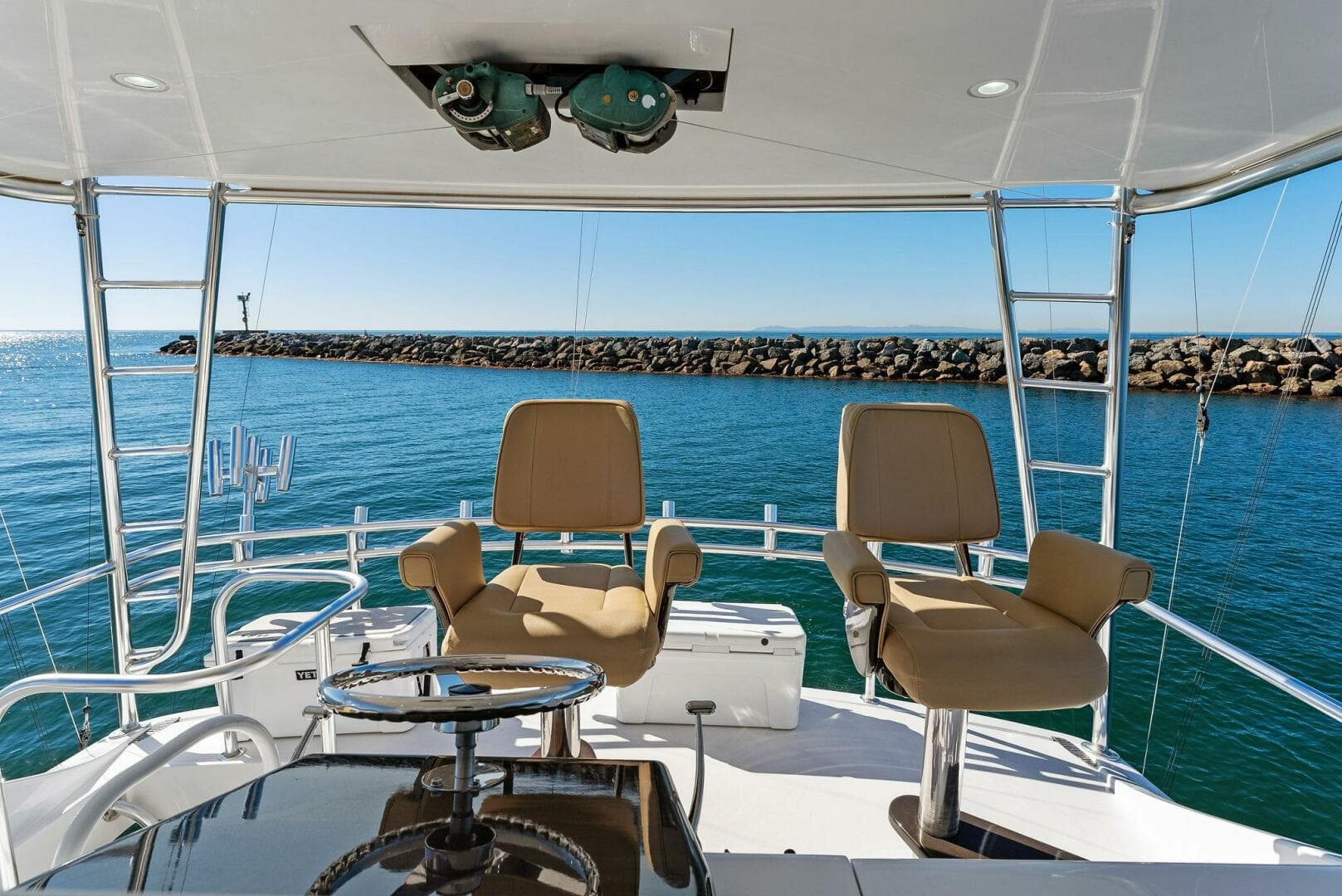 2007 Hatteras 64C - CHUPACBRA