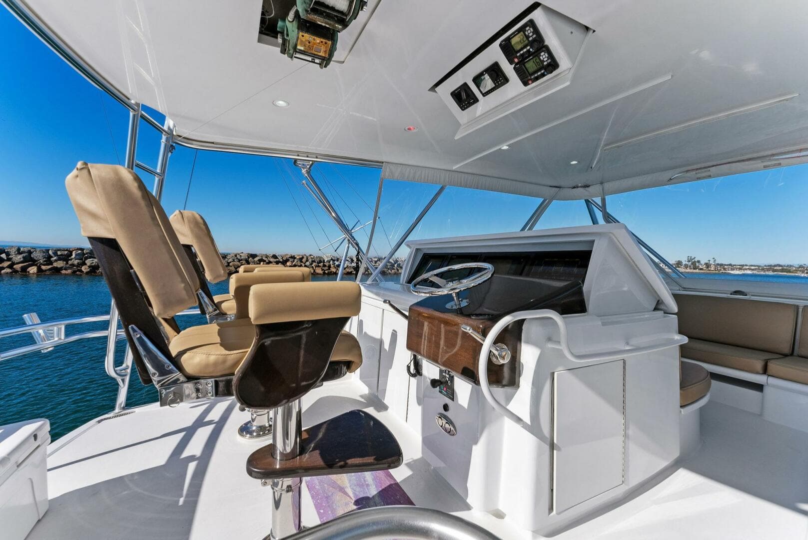 2007 Hatteras 64C - CHUPACBRA