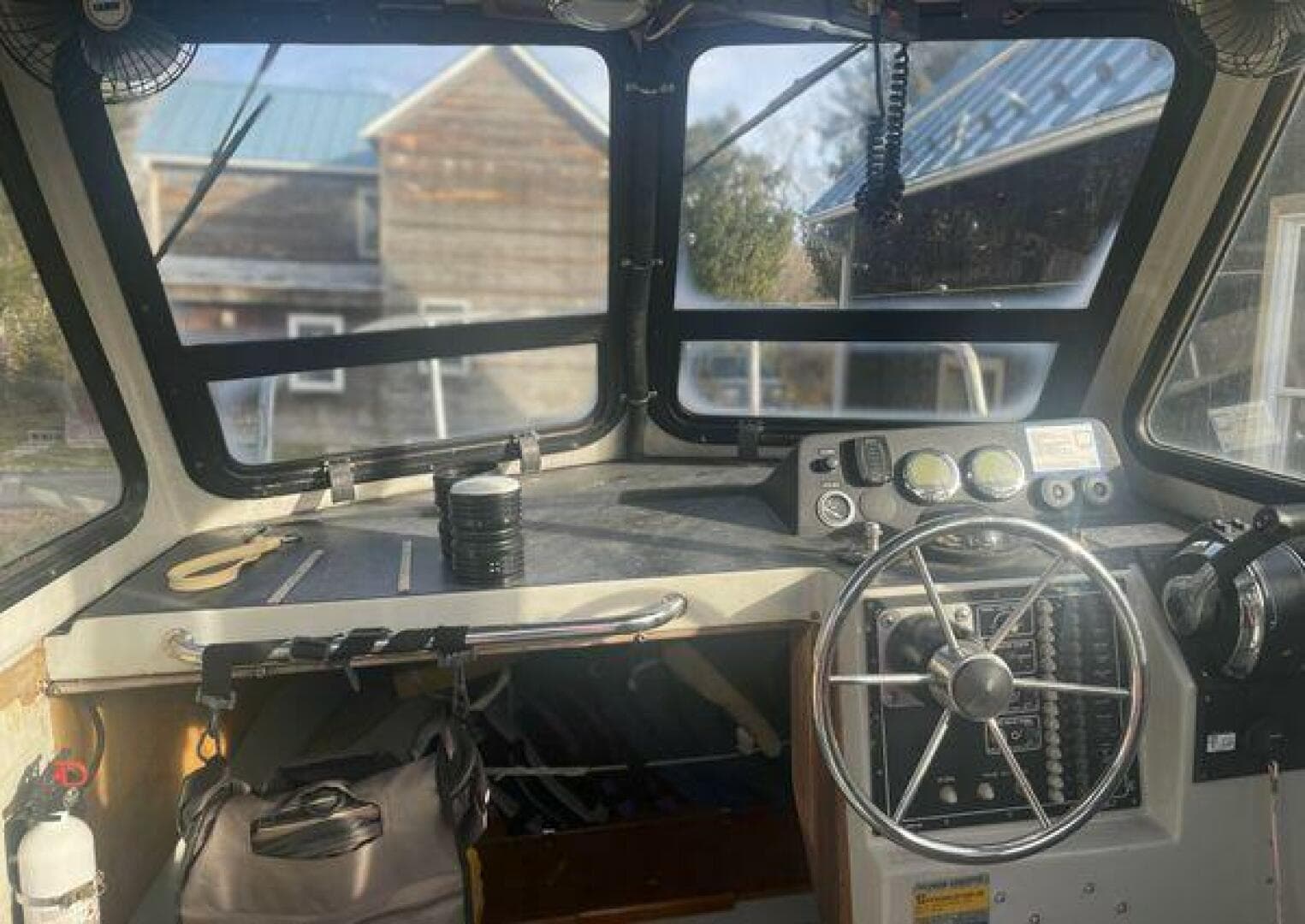 1990 Boston Whaler Frontier