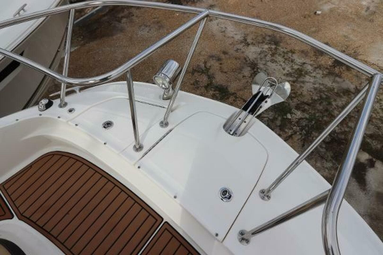 2019 Sea Ray 320 Sundancer