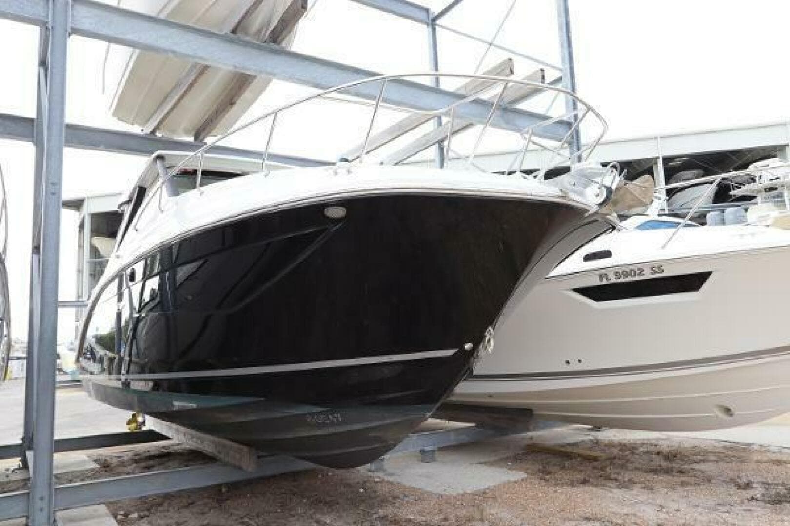 2019 Sea Ray 320 Sundancer
