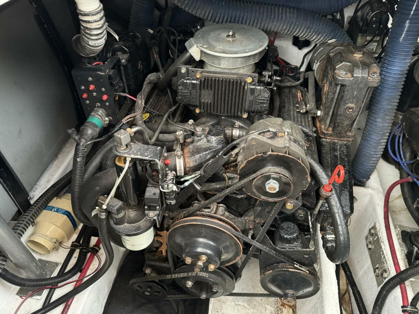 1998 Chris-Craft 320 Express Cruiser