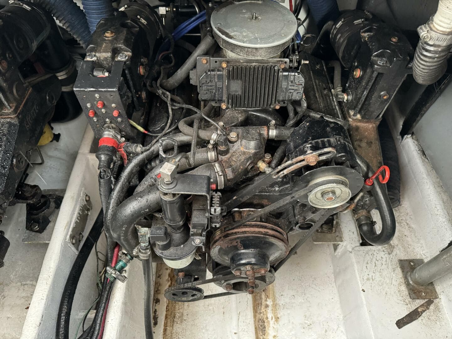 1998 Chris-Craft 320 Express Cruiser