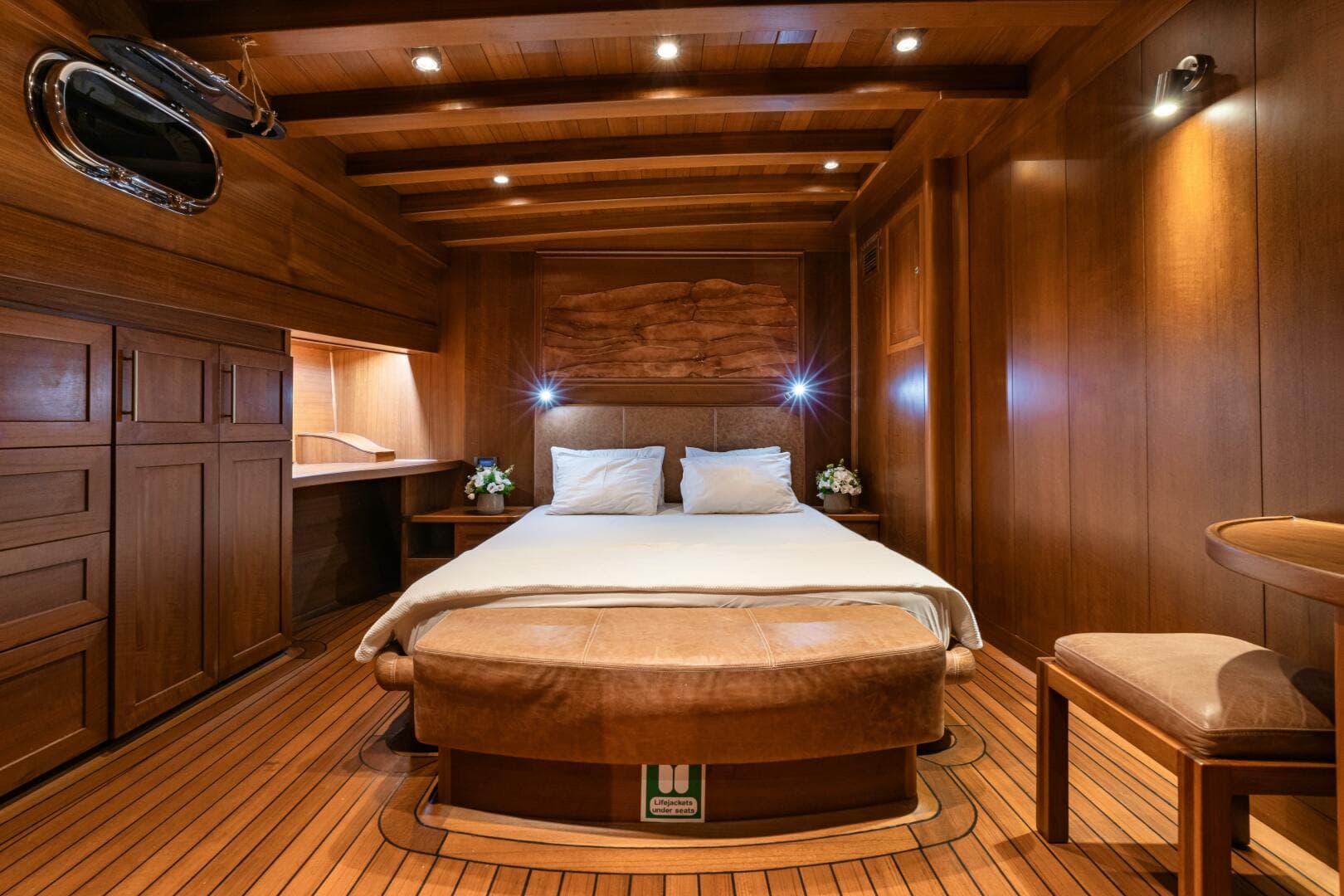 2013 East Yachting Custom