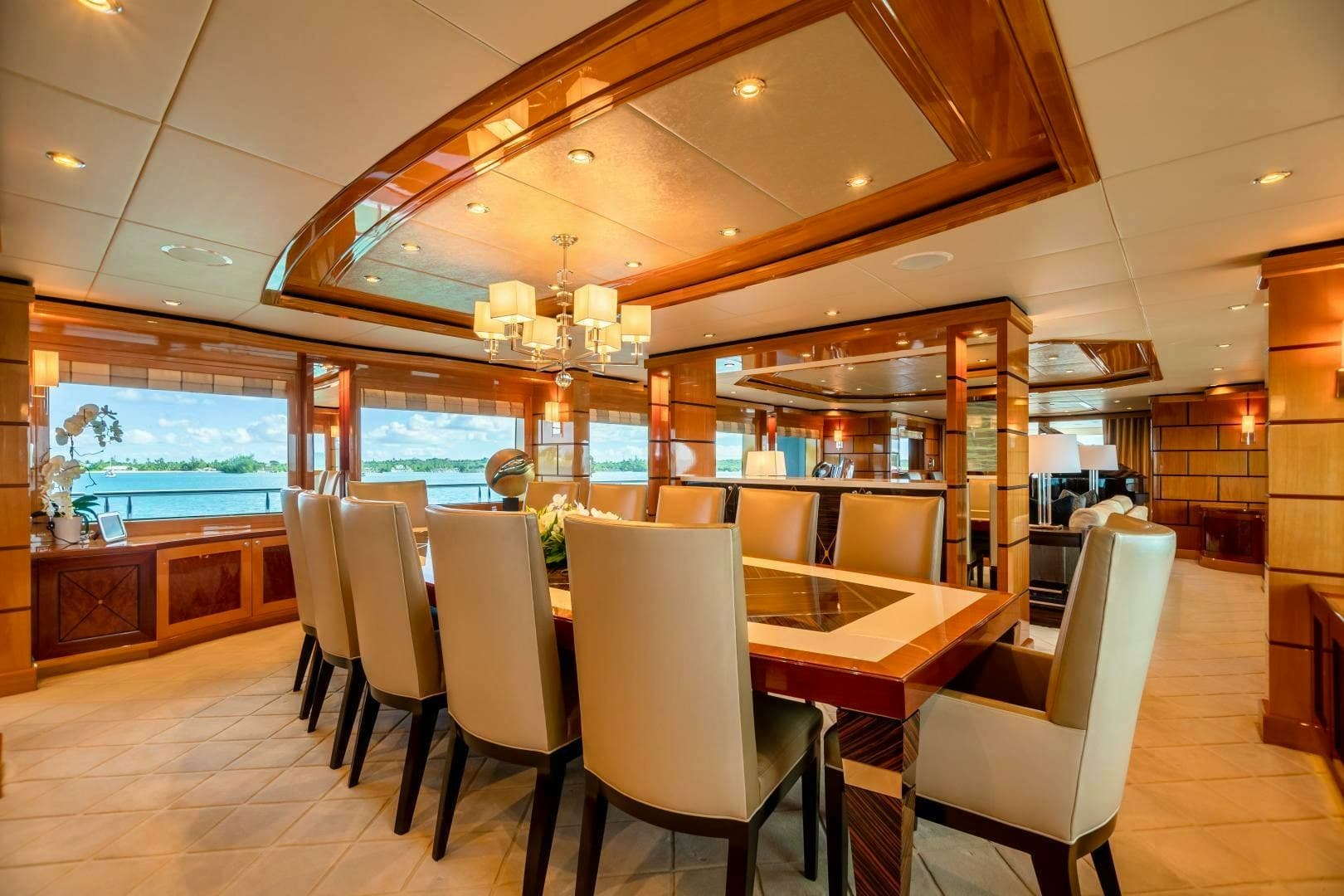2011 Trinity Yachts Trinity 164