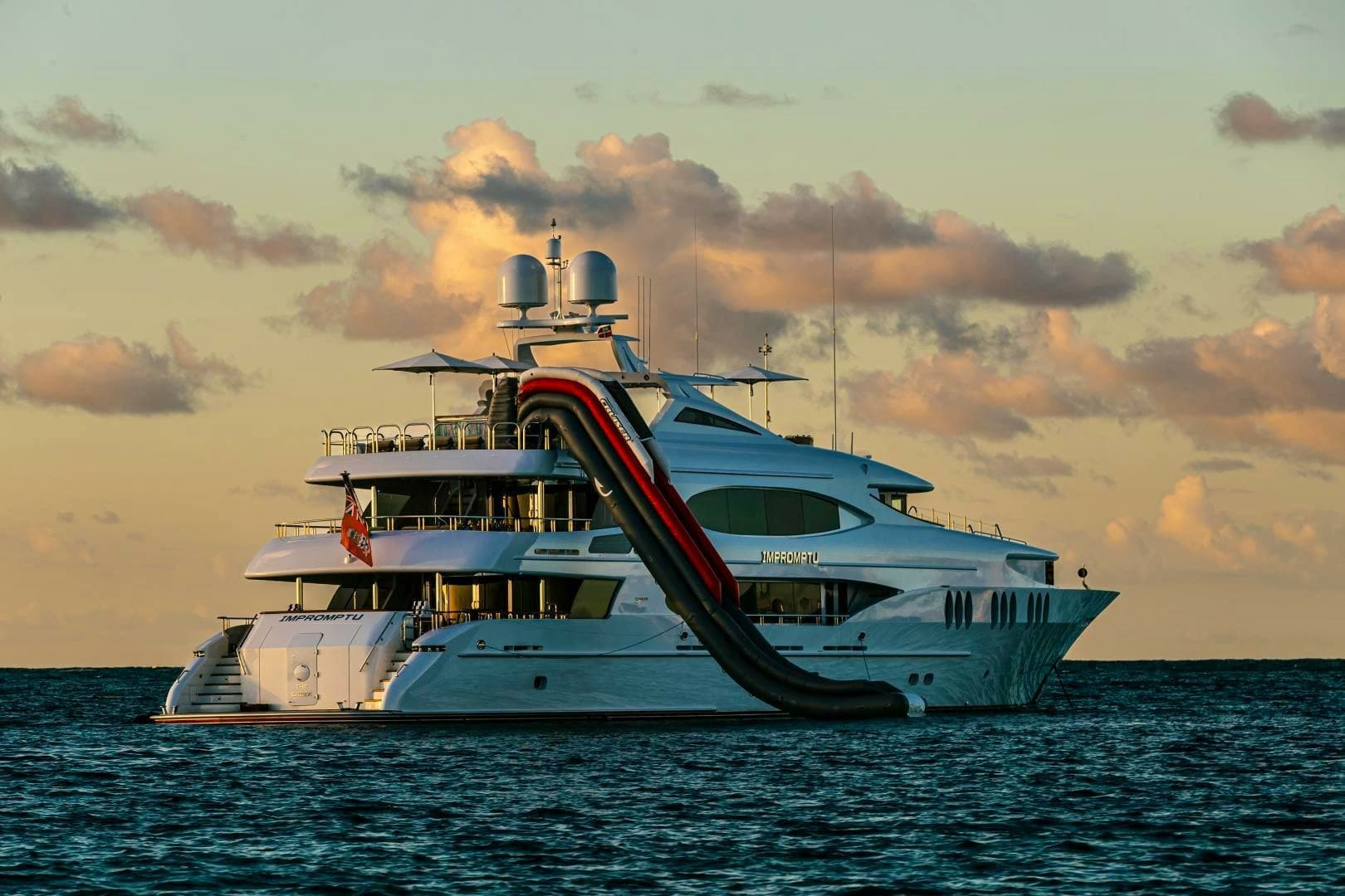 2011 Trinity Yachts Trinity 164