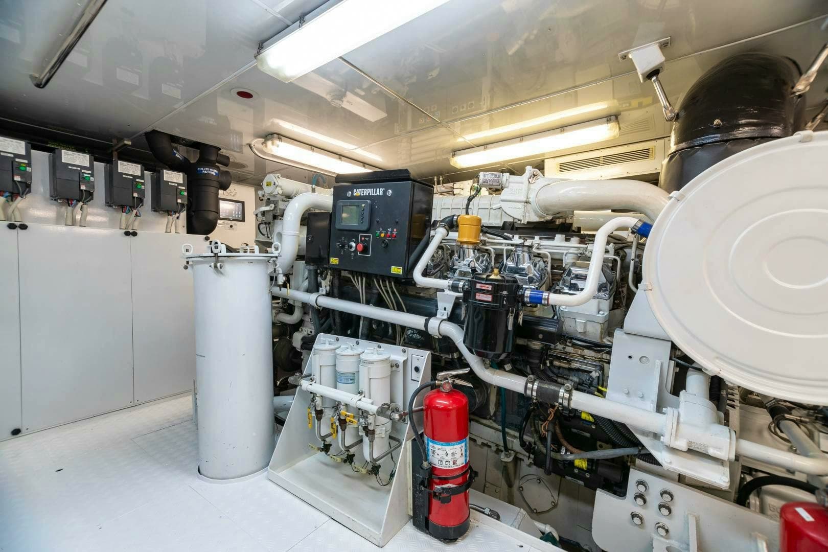 2011 Trinity Yachts Trinity 164