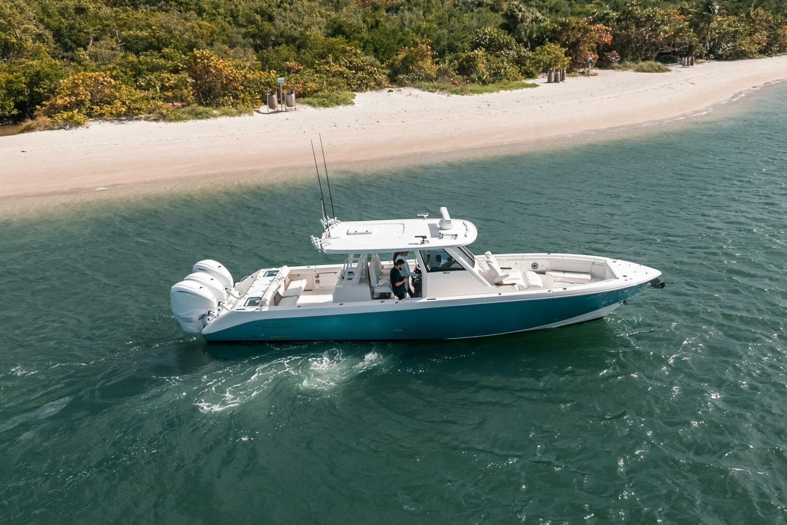 2022 Everglades 395CC