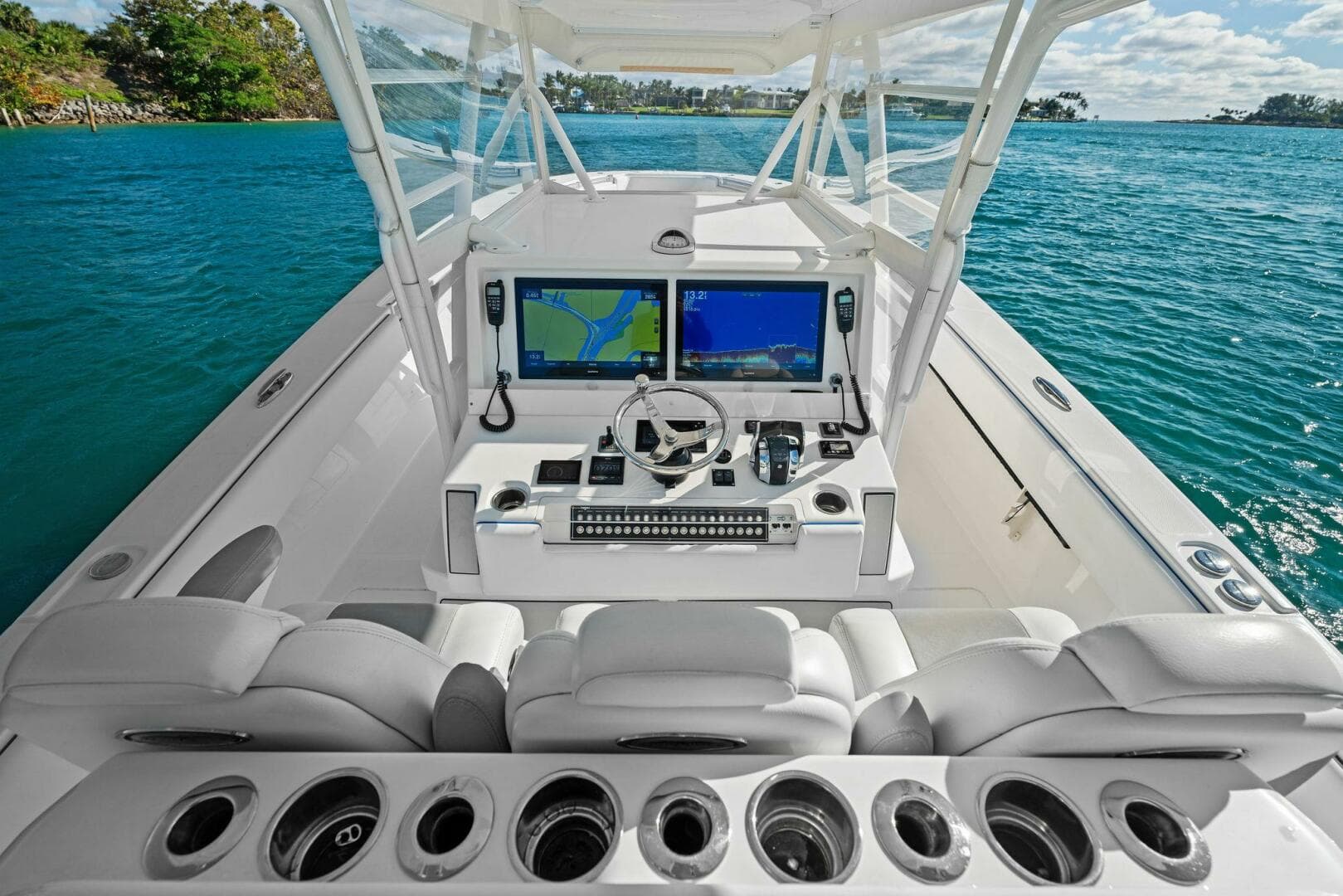 2019 Invincible 42 Open Fisherman 'Ohana' Helm/Rod Holders