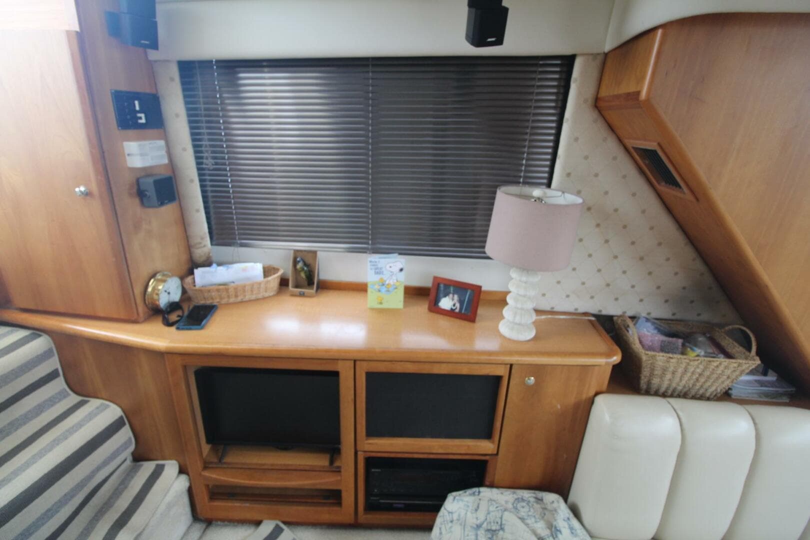 2000 Silverton 392 Aft Cabin