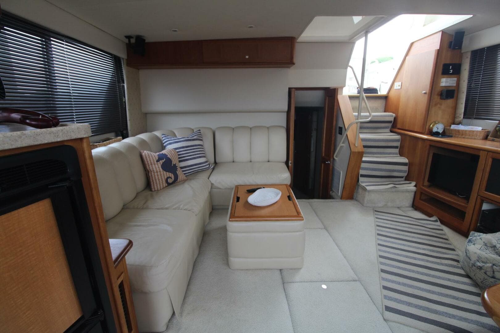 2000 Silverton 392 Aft Cabin