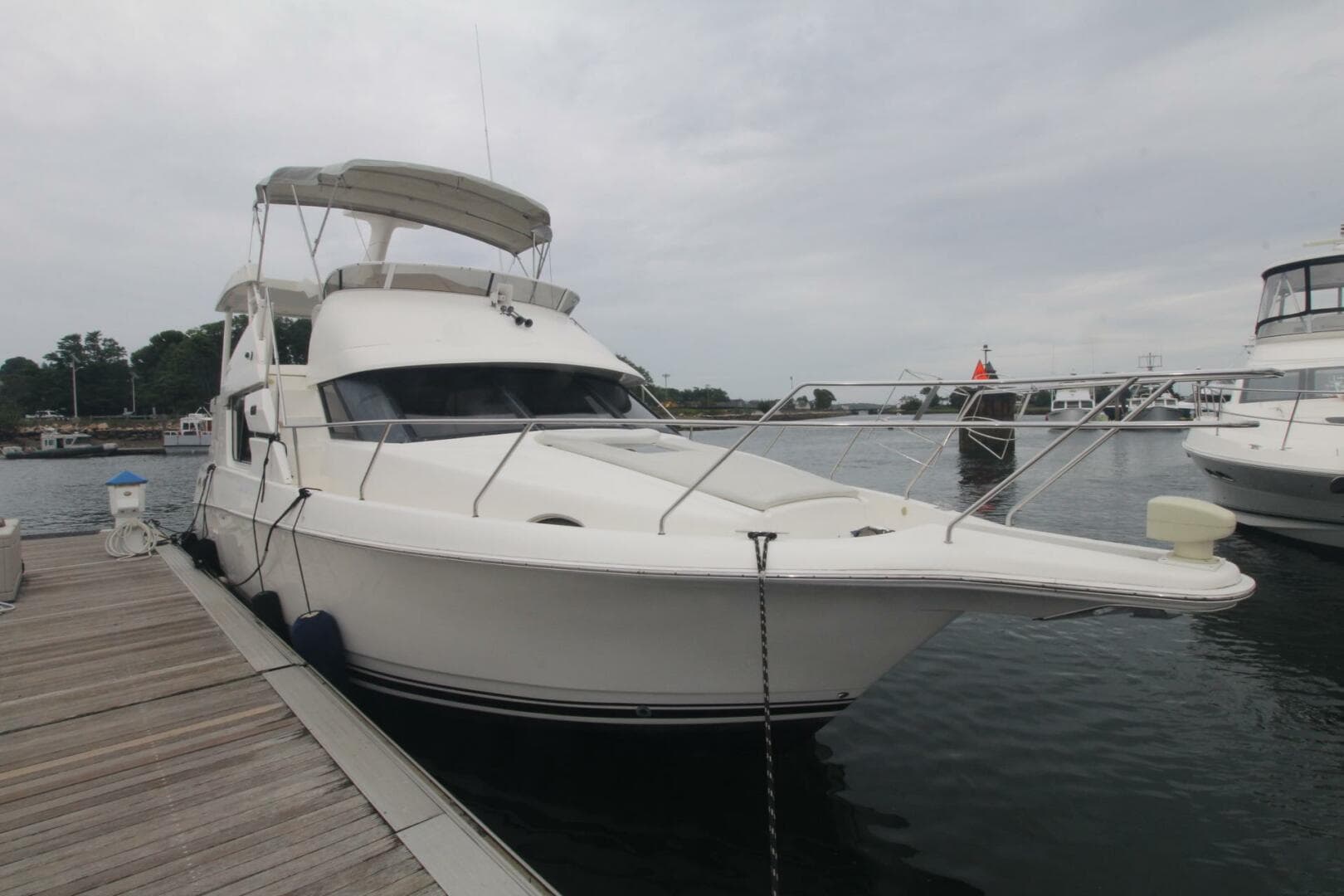 2000 Silverton 392 Aft Cabin