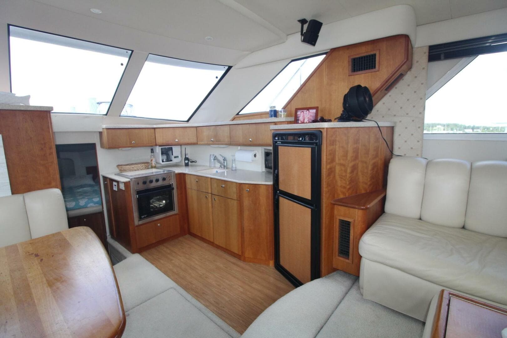 2000 Silverton 392 Aft Cabin