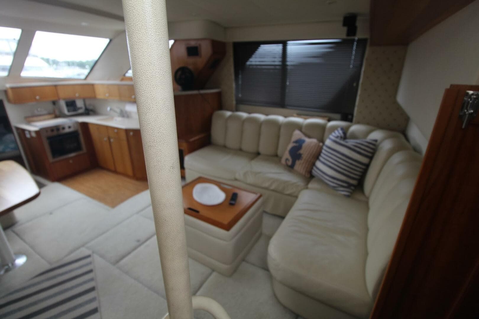 2000 Silverton 392 Aft Cabin