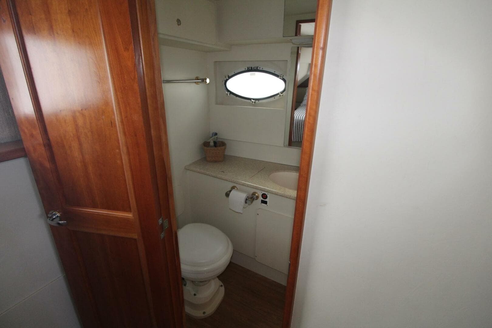 2000 Silverton 392 Aft Cabin