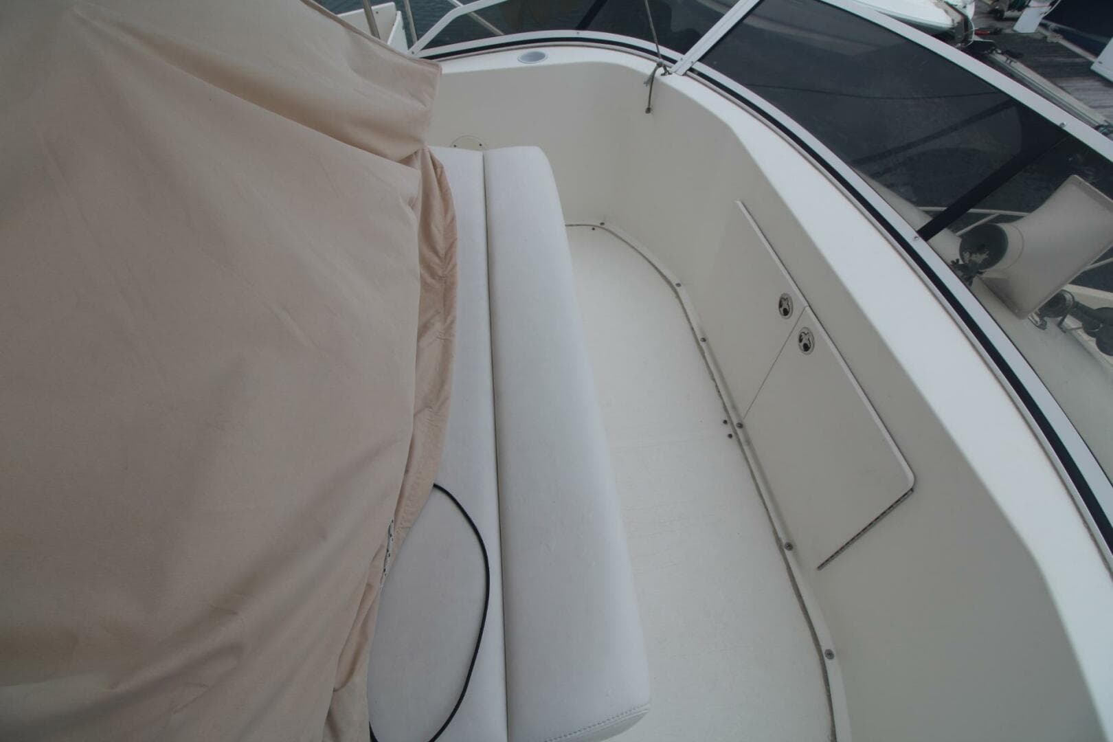 2000 Silverton 392 Aft Cabin