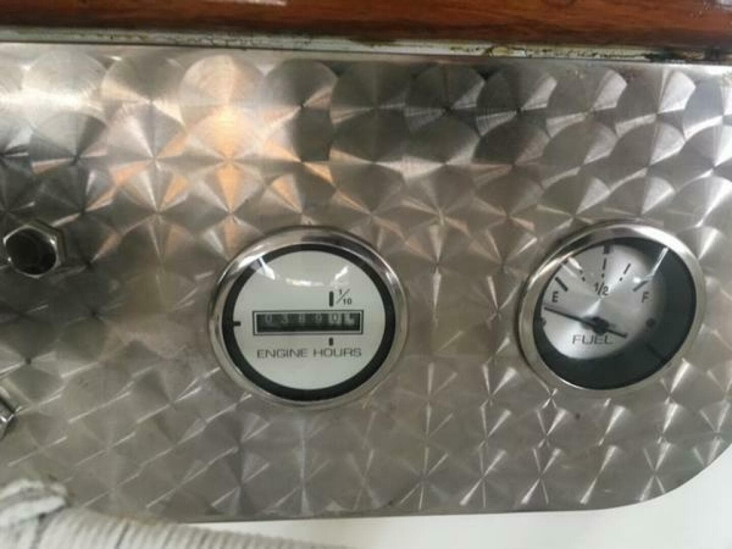 1976 Marine Management 