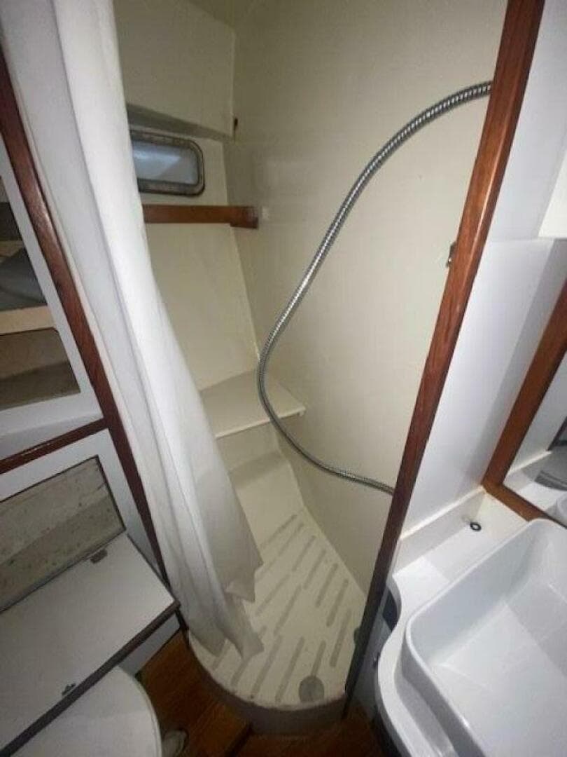 1976 Marine Management 