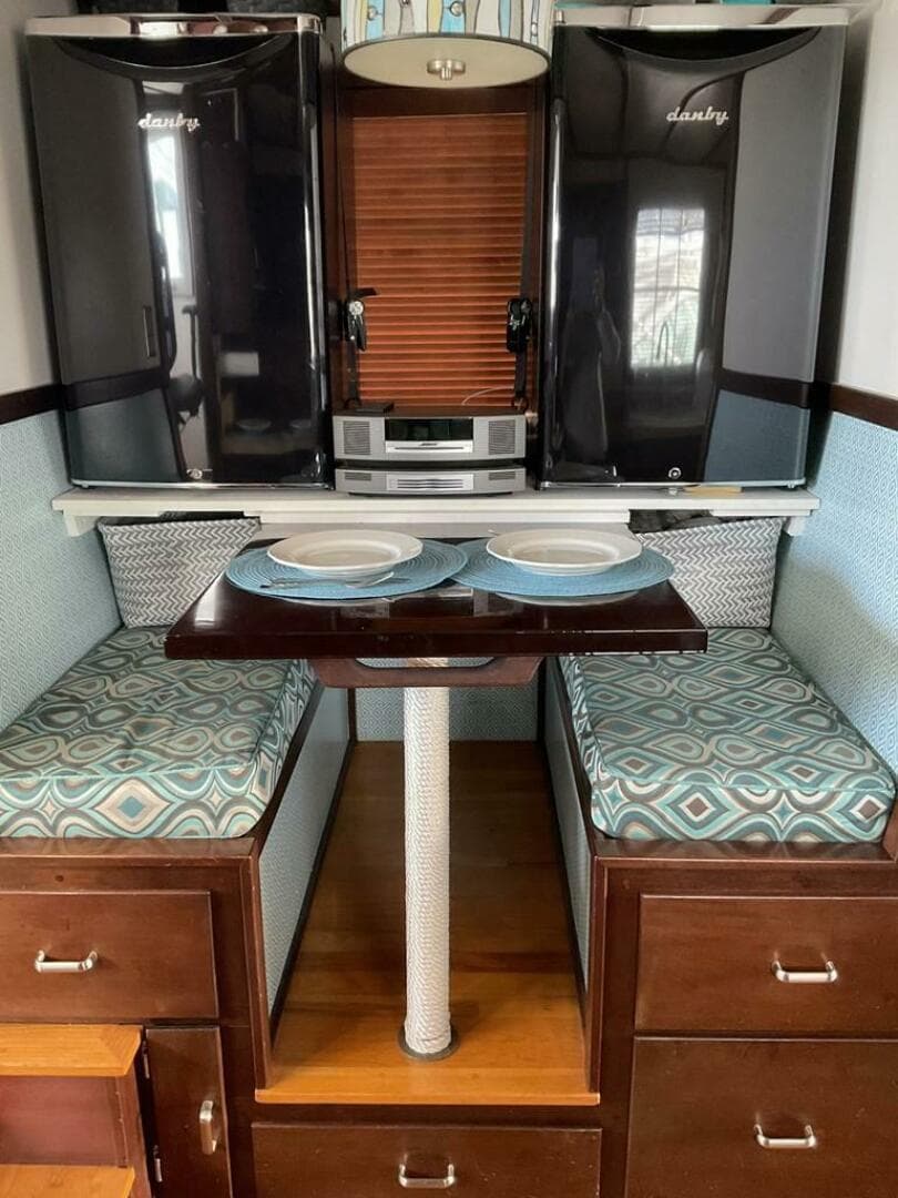 1987 Custom Pilothouse