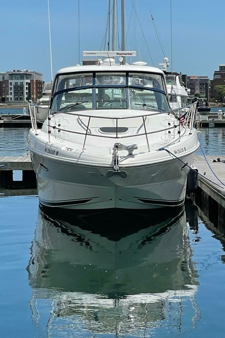 2011 Sea Ray 390 Sundancer