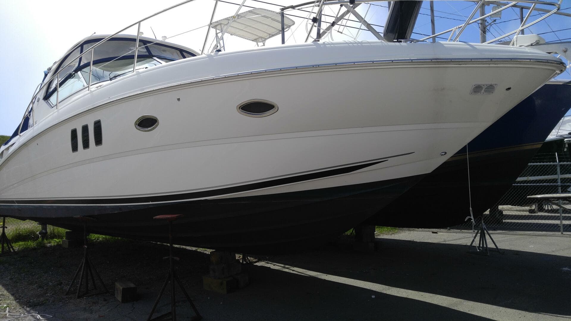 2011 Sea Ray 390 Sundancer