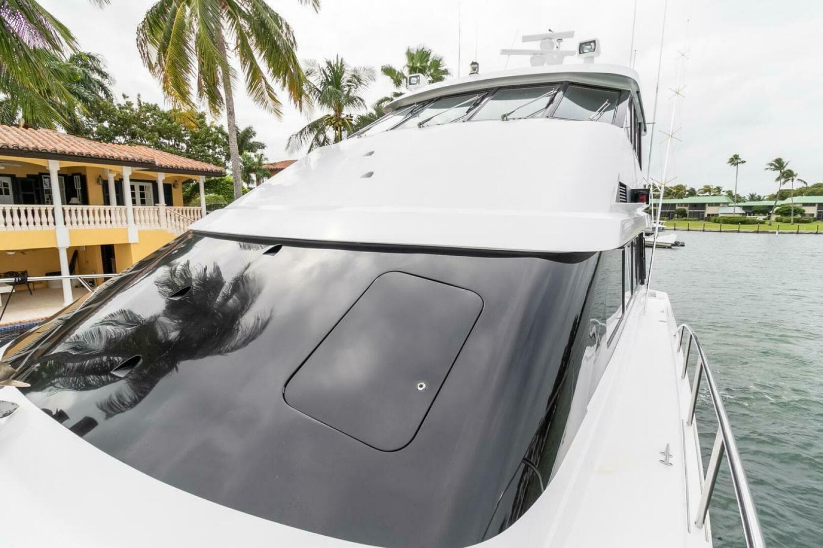 1997 Palmer Johnson 80 Sportfish M/Y