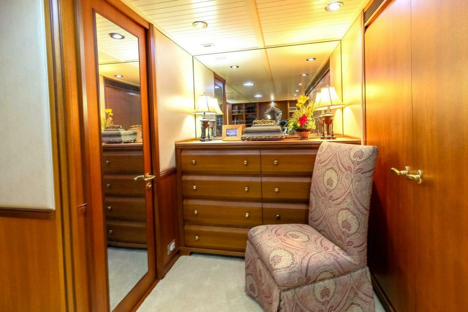 1997 Palmer Johnson 80 Sportfish M/Y