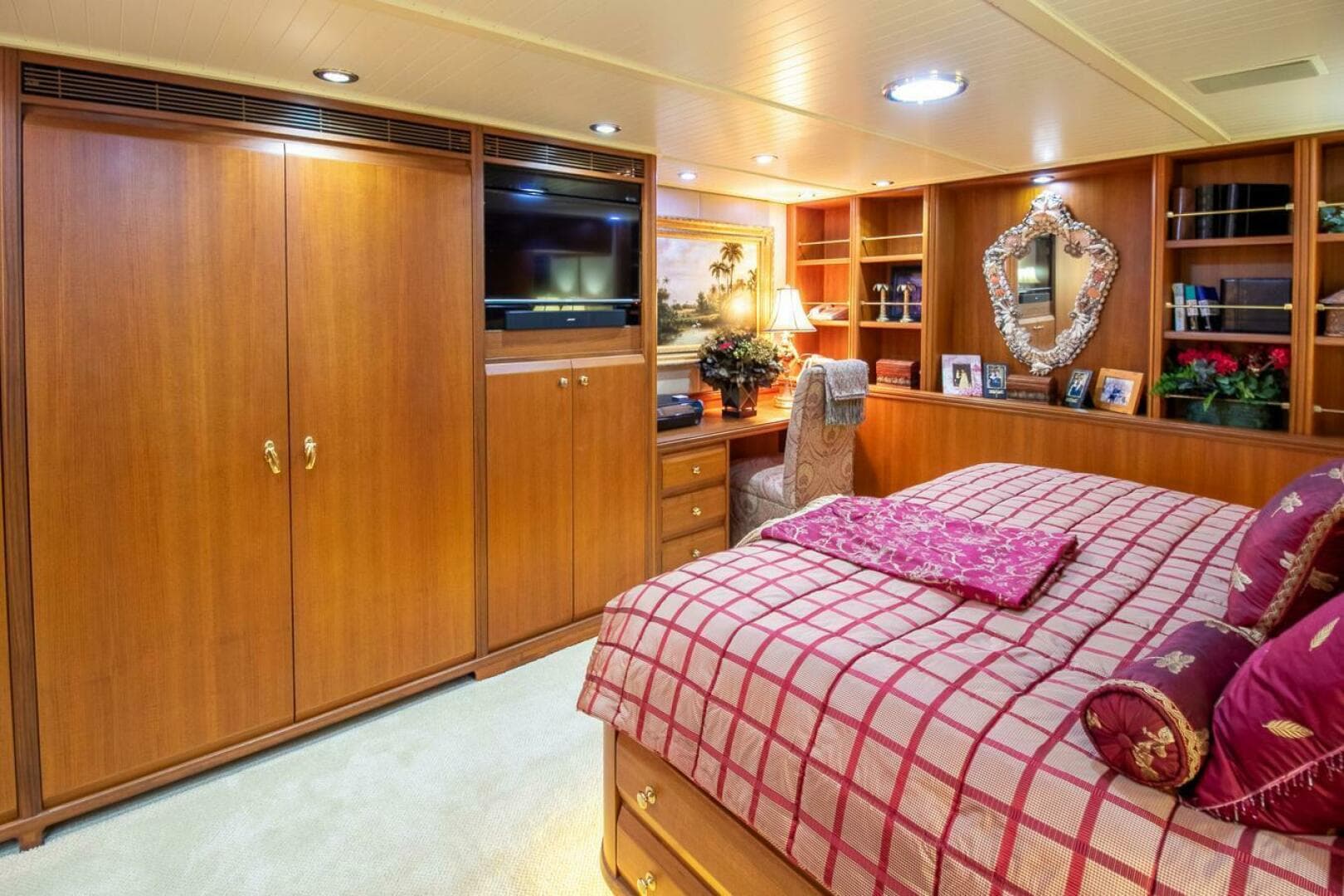 1997 Palmer Johnson 80 Sportfish M/Y