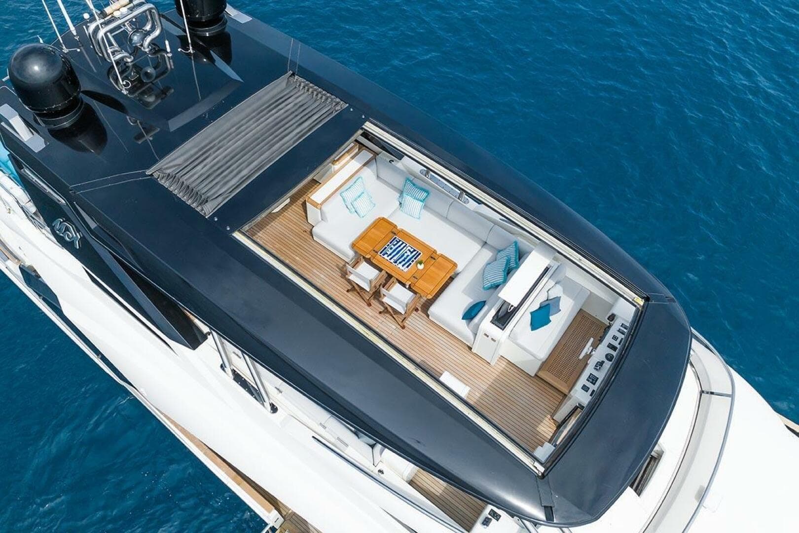 2021 Monte Carlo Yachts MCY 96