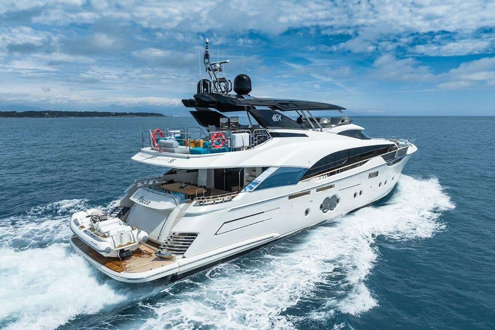 2021 Monte Carlo Yachts MCY 96