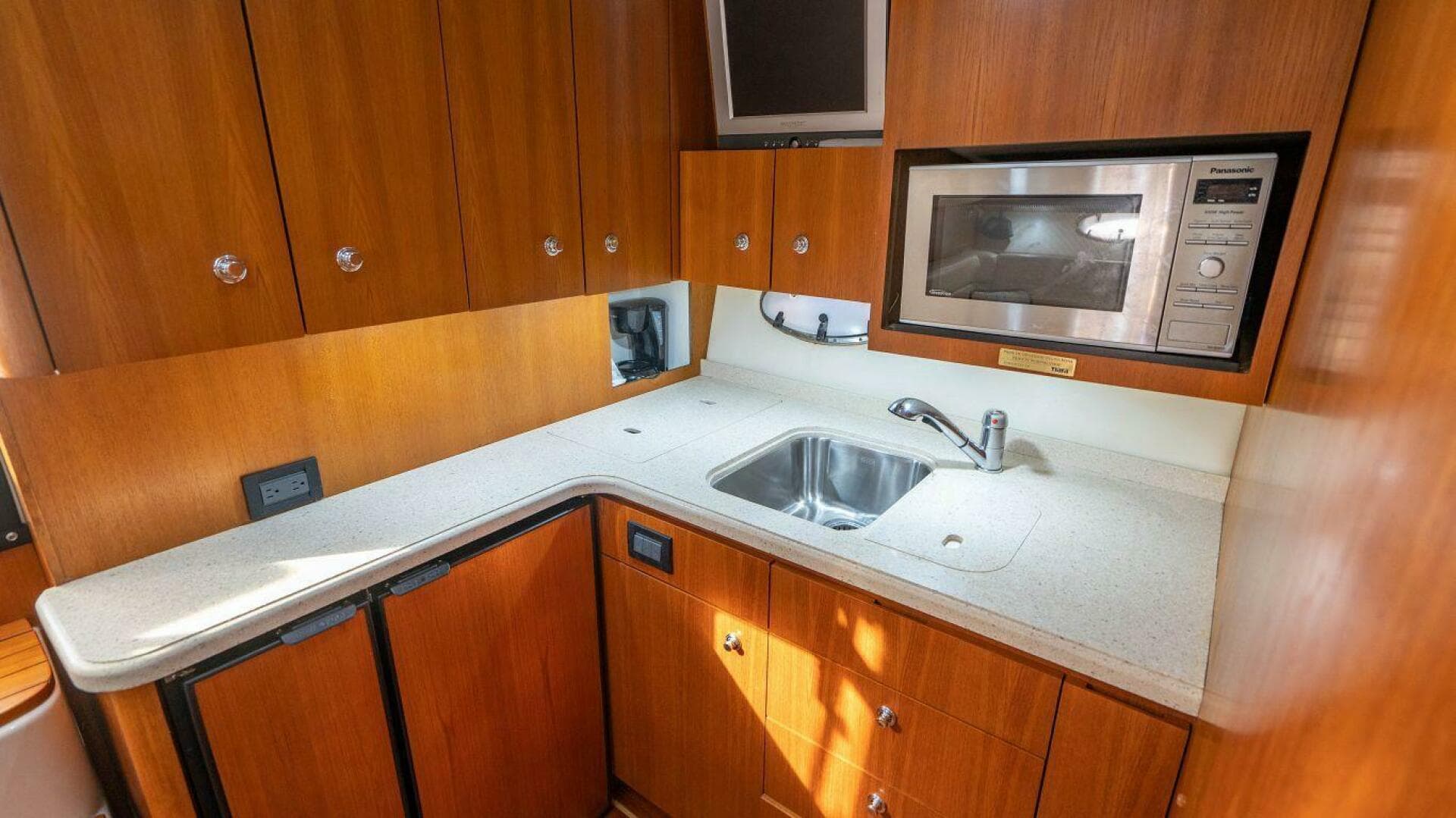 2007 Tiara Yachts 3800 Open