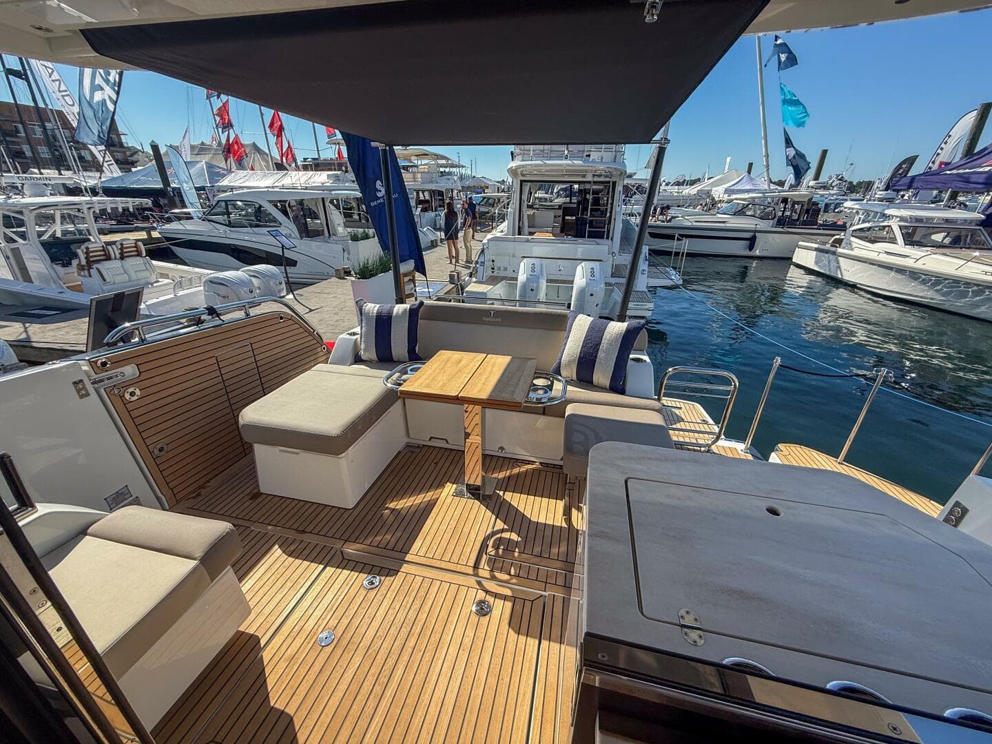 2026 Wellcraft 44 Explorer