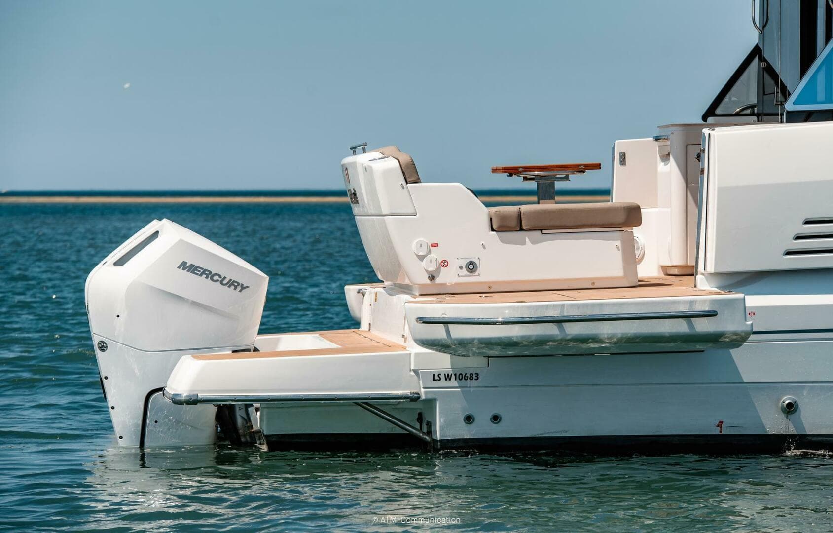 Wellcraft 44 Explorer