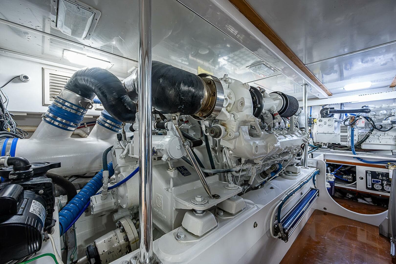 2005 Custom Carolina 