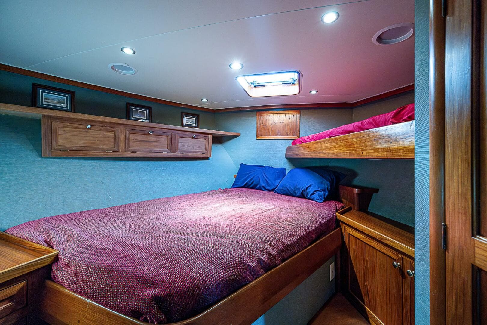 2005 Custom Carolina 